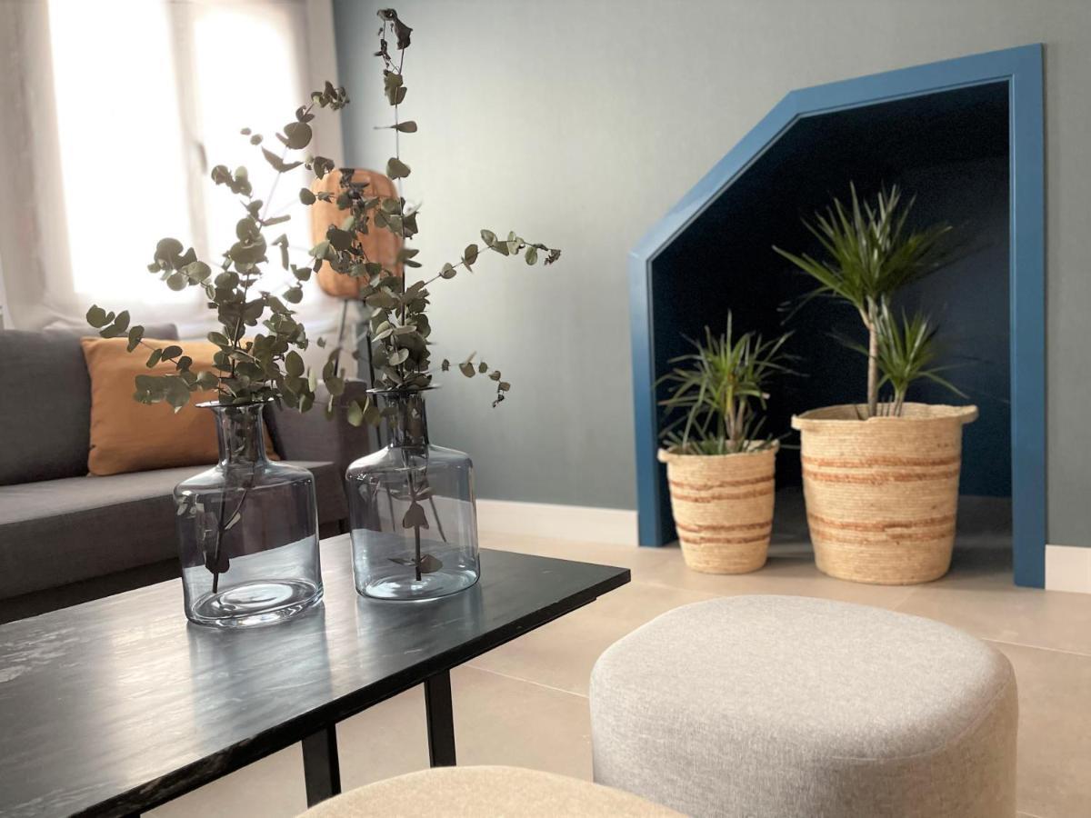 Vidal Apartamentos Con Parking Privado. Carmona  Exteriér fotografie
