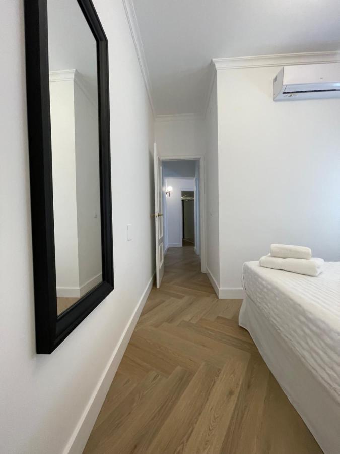 Vidal Apartamentos Con Parking Privado. Carmona  Exteriér fotografie